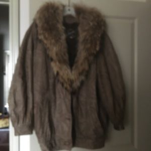 Vintage leather patterned jacket Underpriced